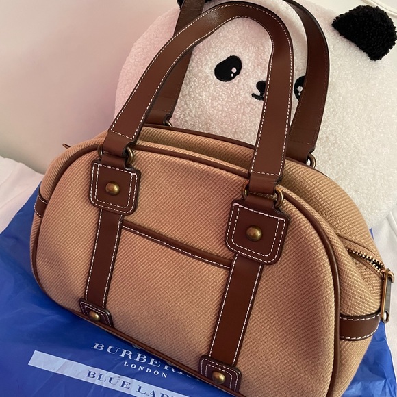 🔥SOLD OUT Burberry Blue Label🔥 - Picture 4 of 11